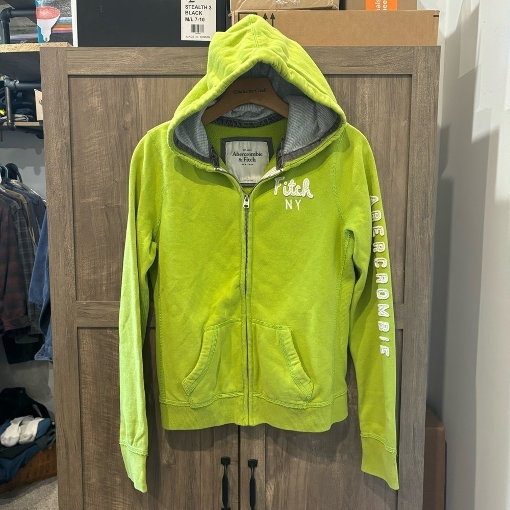 Abercrombie & Fitch Large Green Hoodie Jacket Fitted Patch Spellout
